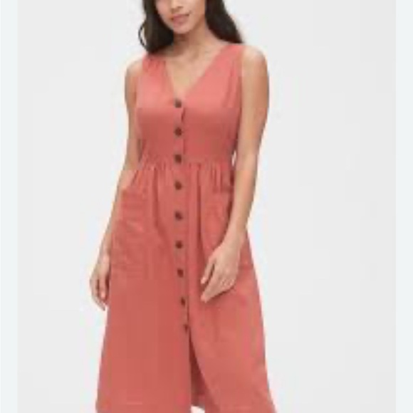 V neck sleeveless earthenware red midi dress with pockets - Picture 3 of 4